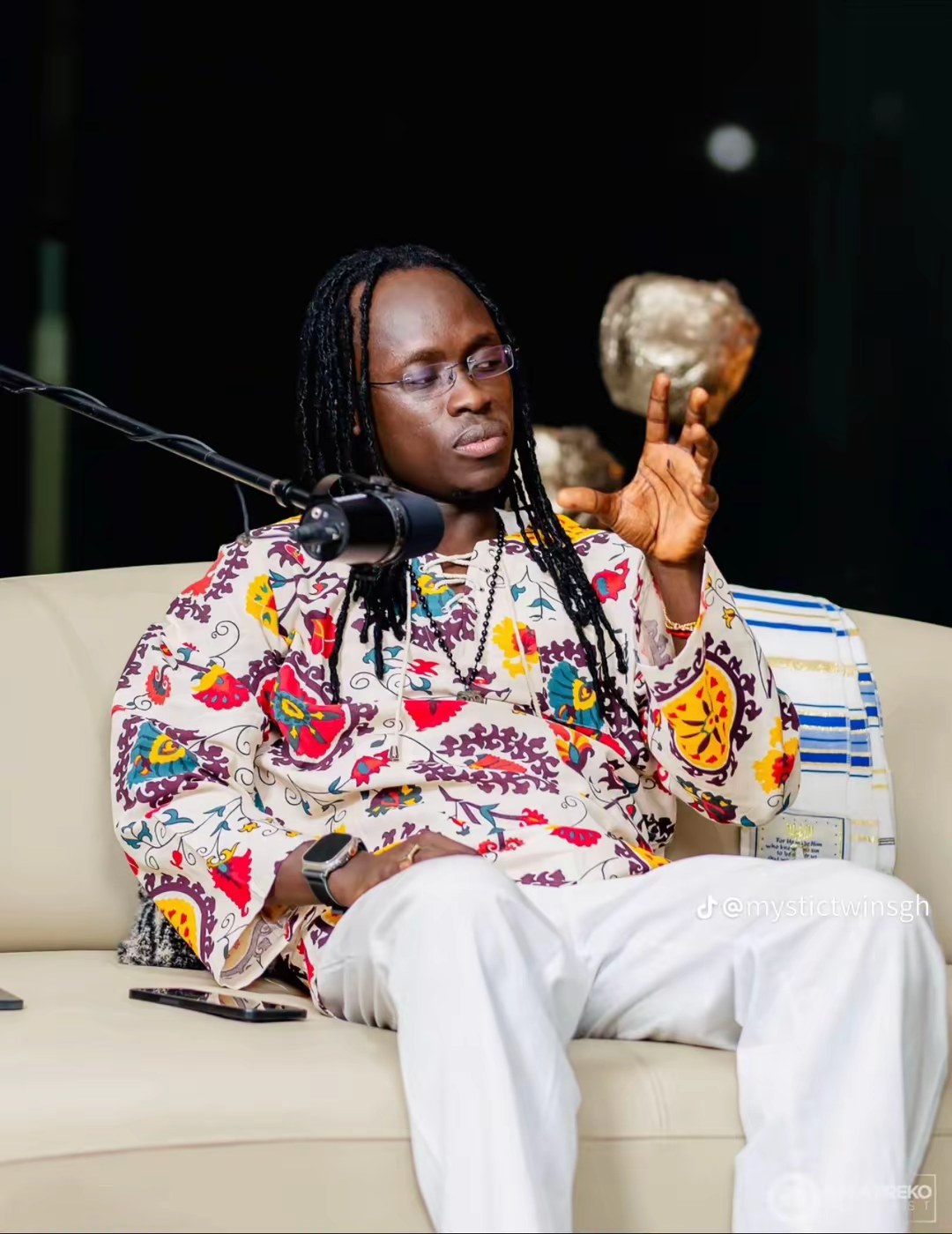 Kasa Preko Podcast close-up